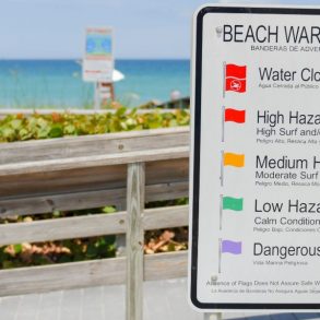 bolivar peninsula beach rules, flag warnings