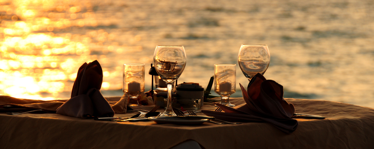 romantic dinner overlooking water