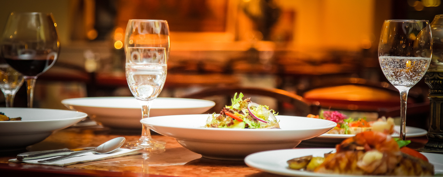 restaurant table setting